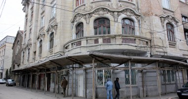 Galerie FOTO - 37 de ani de la cutremurul din 1977 / Ce vedem azi - 16