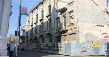 Galerie FOTO - 37 de ani de la cutremurul din 1977 / Ce vedem azi - 9