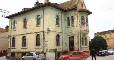 Galerie foto / Clădirile din peninsula Constanței pot fi refăcute cu garanții guvernamentale - 22