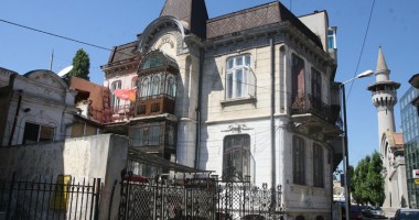 Stire din Social : Cum vrea Mazăre să ucidă zona istorică a Constanței
