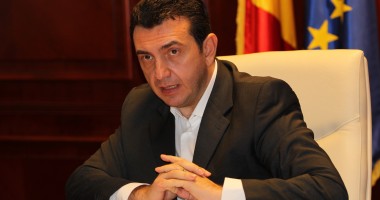 Stire din Politică-Administrație : Ce i-a scris prefectul Palaz, "istericului primar Mazăre"