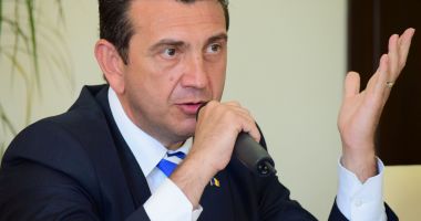 Stire din Politică-Administrație : Claudiu Palaz îi provoacă pe candidații la europarlamentare la o dezbatere pe teme de politici externe