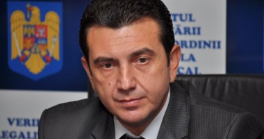Stire din Politică-Administrație : Claudiu Palaz: "Nicușor a furat banii statului. Am sesizat DNA"