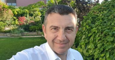 Stire din Politică-Administrație : Claudiu Palaz rămâne în cărţi pentru funcţia de vicepreşedinte al CJC