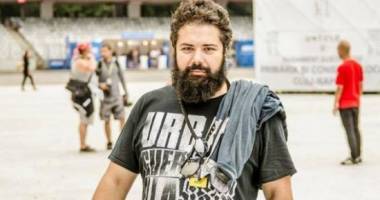 Stire din Eveniment : "Sunt unul dintre cei salvați de Claudiu". Omagiul unui supraviețuitor pentru eroul din Colectiv