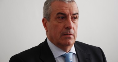 Stire din Politică-Administrație : Cum vrea să-i atragă MRU pe Tăriceanu și Chiliman în Forța Civică