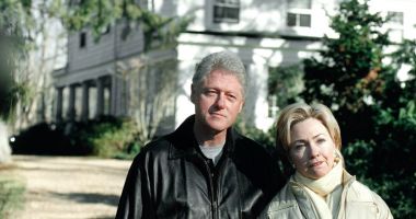 Pachete suspectate că ar conține dispozitive explozive, trimise la reședințele lui Barack Obama și Hillary Clinton