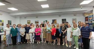 Stire din Cultură-Educație : „Culorile pasiunii", pe simezele sălii ”Clio” de la Muzeul Marinei