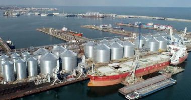 Stire din Economie : Comvex 30 - O  față a Portului Constanța