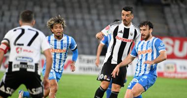 Stire din Sport : Universitatea Cluj o învinge pe Craiova şi o avantajează pe FCSB