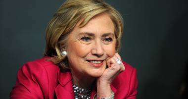 Stire din Actualitate : Hillary Clinton își anunță candidatura la prezidențiale într-o înregistrare video