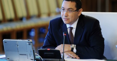 Stire din Politică-Administrație : CSM: "Victor Ponta  afectează independența justiției"