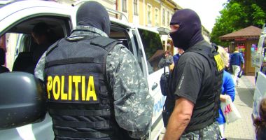 Stire din Eveniment : Droguri de aproape două milioane de euro, confiscate de DIICOT în prima jumătate a lui 2020