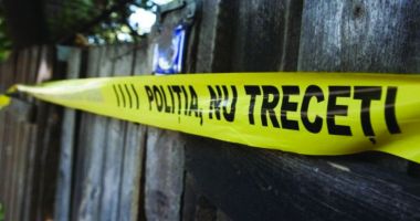 Tragedie în Constanța. O mamă s-a înjunghiat în inimă, lângă copilul cu autism! - 2