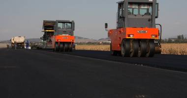 Stire din Eveniment : CNADNR angajează muncitori, ingineri și controlori de trafic