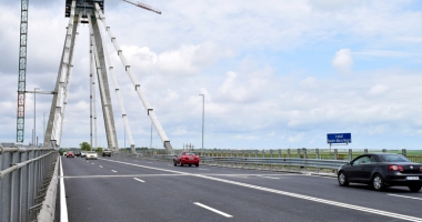 O mare bătaie de joc! Circulație în ritm de melc, pe Podul Agigea - 2