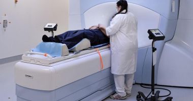 Stire din Social : CNAS a prezentat lista serviciilor gratuite pentru pacienții neasigurați cu cancer