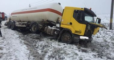 UPDATE / ACCIDENT ÎN JUDEȚUL CONSTANȚA! Două persoane, ÎNCARCERATE! - 2