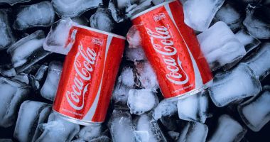 Stire din Actualitate : Coca-Cola retrage masiv sucuri în Europa, din cauza unei concentraţii prea mare de clorat