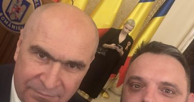Selfie-uri și distracție la Cotroceni, la recepția oferită de Nicușor Dan, cu participarea politicienilor din Constanța - 3