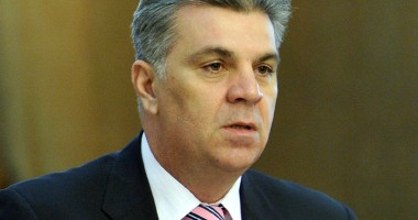 Stire din Politică-Administrație : Valeriu Zgonea vrea cod de conduită pentru deputați