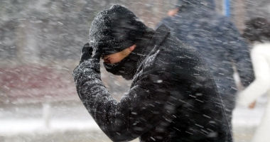 Stire din Social : Anunțul meteorologilor. De duminică noaptea se întoarce gerul, iar de luni revin ninsorile