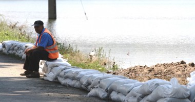 Stire din Social : Codul portocaliu pe Dunăre, extins, în județul Constanța