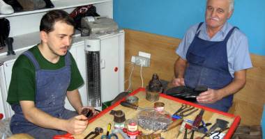 Stire din Economie : Cod roșu pentru mediul de afaceri