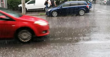 Dobrogea, lovită din plin. Vin furtuni violente și un Cod Roșu de vreme extremă