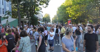 Stire din Social : Primăria a pregătit Constanța Cofee Break, ediția de sărbătoare