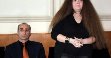 Stire din Cultură-Educație : Prof. Marian Cojoc a intrat oficial în competiția pentru funcția de rector