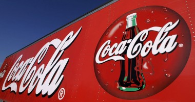 Stire din Actualitate : Compania Coca-Cola își mută în Bulgaria sediul pentru Europa