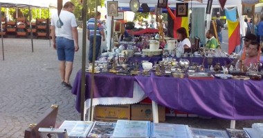 Stire din Cultură-Educație : Colecționarii de antichități, din toată țara, revin la Constanța