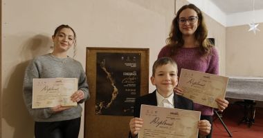 Stire din Cultură-Educație : Premii naționale pentru elevii Colegiului de Arte din Constanța