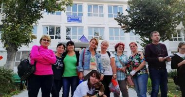 Elevii din Mangalia au strâns gunoaiele din oraș - 2