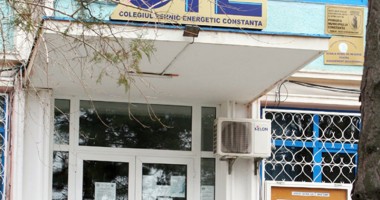 Stire din Cultură-Educație : La Colegiul Energetic - vacanță activă
