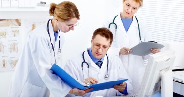 Stire din Sănătate : Colegiul medicilor: "Medicii nu sunt funcționari publici!"