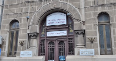 Testări pentru centrele de excelență