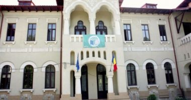 Conducerea Colegiului Pedagogic invită reprezentantul AEC la o discuție transparentă, pentru lămurirea presupusei strângeri de fonduri - 2