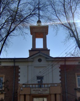 Stire din Eveniment : "Profa de șpagă" n-are voie să părăsească Medgidia