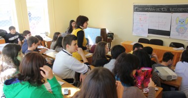Stire din Sănătate : Cazuri de toxiinfecție alimentară la Colegiul Pedagogic "Constantin Brătescu"