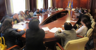 Stire din Politică-Administrație : Ce teme de interes județean s-au discutat la Colegiul Prefectural