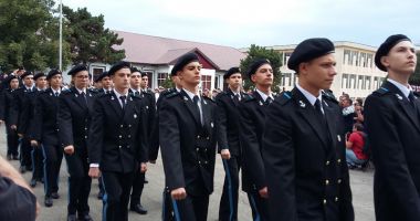 Colegiul Național Militar "Alexandru Ioan Cuza", redeschis după 20 de ani - 2