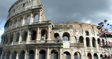 Stire din Diverse : Colosseum - amfiteatrul minune