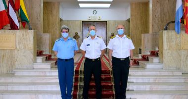 Viceamiralul britanic Keith Blount, în vizită la Forţele Navale Române - 2