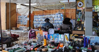 Stire din Eveniment : Comercianții ilegali,  amendați cu zeci de mii de lei
