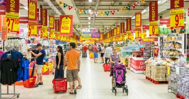 Stire din Economie : Comerțul cu amănuntul a prins viteză