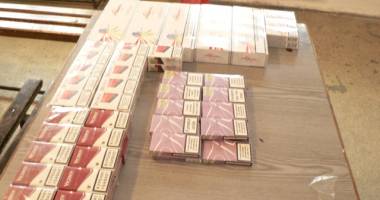 Stire din Eveniment : Prins în timp ce încerca să comercializeze țigări netimbrate