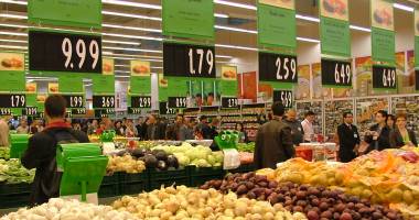 Comerțul a crescut cu 7% în 2014