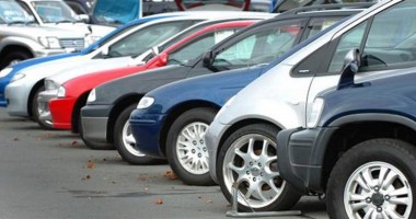 Comerțul auto în scădere cu 6,2%